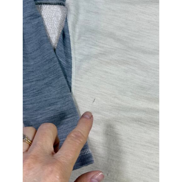 Smartwool Women Medium Gray White 1/4 Zip Lightweight Long Sleeve Merino Hoodie - Picture 7 of 11